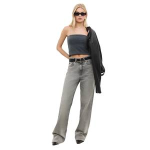 Top Deportivo Informal Hecho de Tela de Lona Resistente - Product Image 2