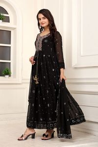 OX GEORGETTE CON TRABAJO DE SECUENCIA DE 5MM CON MANGAS COMPLETAS CON VESTIDO INTERIOR DE SEDA - Product Image 3