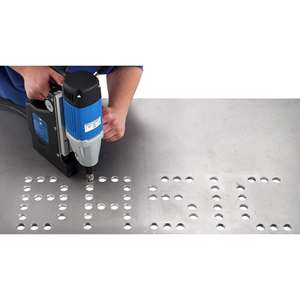 Taladro Magnético Portátil de 9.5 Amperios, Doble Velocidad, Fabricado en Alemania, Grado Industrial, Taladro de Banco que Perfora hasta 1-5/8 Pulgadas de Diámetro - Product Image 1