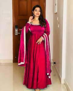 Conjunto de Vestido Anarkali de Terciopelo Magenta para Mujer Unity Luxure con Dupatta, Ropa Festiva y de Fiesta de Primera Calidad - Product Image 2