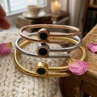 Bracelet minimaliste plaqué or anti-ternissement de qualité supérieure pour la décoration des ongles