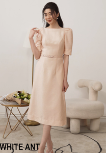 Nouvelle arrivée SUSI Robe trapèze pour femme Tenue de bureau décontractée élégante et élégante faisant partie de la collection Wistful du Vietnam - Product Image 3
