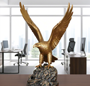 Nuova Scultura d'Angelo in Ottone Personalizzabile con Logo, Statua d'Aquila in Metallo Fuso su Misura, Decorazione Domestica di Lusso Moderna in Oro - Product Image 3
