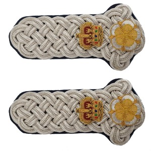 Recién llegado, cordón de macramé personalizado hecho a mano, insignias de tablero de hombro trenzado de 3 hebras, uso de ropa ceremonial de la más alta calidad recubierta - Product Image 4
