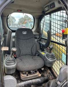 Chargeuse compacte Caterpillar 246D de 2016 avec composants principaux : boîte de vitesses, moteur, roulements - Product Image 3