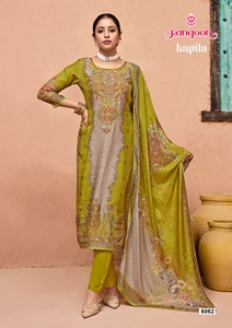 Mousseline pure avec impression numérique Aari Work Pakistanais Salwar Kameez Swarovski Diamond Detailing avec intérieur en coton pour tenue de fête - Product Image 4