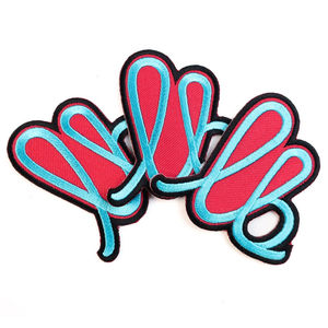 Patch brodé 3D personnalisé en usine, design tendance, grands patchs brodés, personnalisez votre propre couleur pour les vêtements 2025 - Product Image 3