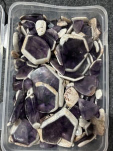 100% Natural Amethyst Slice Cabochon Custom Size <b>Healing</b> <b>Crystal</b> Quartz Loose Gemstone Wholesale Gemstone Cabs - Product Image 2