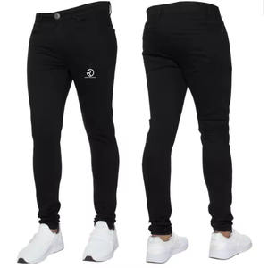 กางเกงผ้ายีนส์ผ้ายืดเข้ารูปสำหรับผู้ชายกางเกงแฟชั่นผ้ายีนส์จับจีบสีดำมีรอยขาดน้ำหนักเบาทรงตรงเรียบ - Product Image 1
