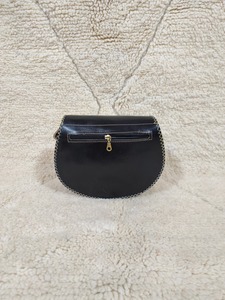 Sac à main pour femme en cuir PU véritable de style bohème marocain, écologique, doux, décontracté, forme demi-lune, bandoulière, fermeture à rabat - Product Image 3