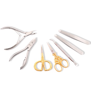 Juego Profesional de Manicura y Pedicura de 4 Piezas, Cortaúñas, Aguja para Acné, Removedor de Puntos Negros, Pinzas para Cejas, Kit OEM de Marca Privada - Product Image 3