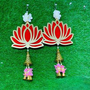 Cuerdas de flores y campanas de loto, decoraciones de pared de flores hechas a mano para bodas y inauguración de la casa (1 pieza) - Product Image 1