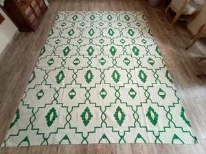 พรมขนสัตว์ถักแบบแบนสีเขียวแบบใช้มือผ้าปูสำหรับใช้ในห้องนอนหรือห้องนั่งเล่นสไตล์โมร็อกโกแบบย้อนกลับได้ - Product Image 3