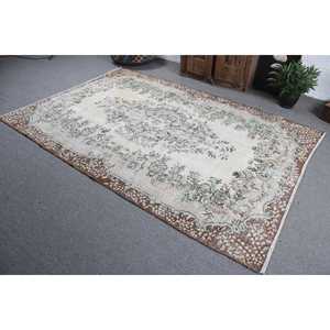 Vintage Rug, 5.5x8.3 ft Turkish Rug, <b>Brown</b> Floral <b>Wool</b> Rug - Product Image 4