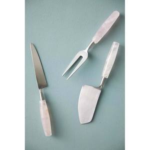 Épandeur de fromage écologique en acier inoxydable avec poignée en or Épandeur de fromage à lame argentée avec outil de fromage en métal fait main - Product Image 6