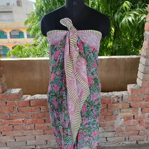 100% 棉质碎花Kalamkari蜡染印度手工印花女性纱笼Pareos泳装纱笼和遮盖布女性纱笼