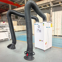 Extracteur de fumées de soudage mobile Moland avec deux bras d'extraction flexibles