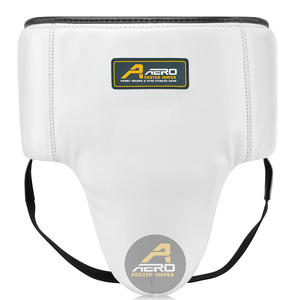 Protector Inguinal de Cuero Premium para Mujer con Ajuste Seguro y Diseño Personalizable para Artes Marciales, MMA y Entrenamiento de Kickboxing - Product Image 2
