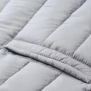 เสื้อกั๊กขนเป็ดกันลมของผู้ชาย100% ทำจากไนลอนให้ความอบอุ่นเสื้อกั๊กขนเป็ดแบบปรับแต่งได้สำหรับฤดูหนาว - Product Image 5