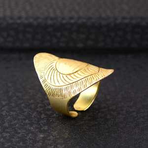 Fashionable Boho Shield <b>Rings</b> Dainty Brass <b>Rings</b> Women 18K Gold Plated Tribal Oval <b>Rings</b> <b>Statement</b> <b>Rings</b> for Wholesale/OEM/ODM - Product Image 4