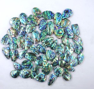 2025 Chất Lượng Cao 20Mm Tự Nhiên Vỏ bào ngư Cabochon Hình Bầu Dục/Lê Hình Dạng Đá Quý Đối Với Trang Sức Làm Nóng Bán Trong Jaipur Số Lượng Lớn Người Bán - Product Image 4