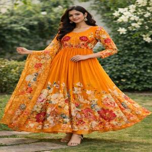 Conjunto de Pantalón y Dupatta de Diseño VASTRA COTTAGE para Mujer, en Falsa Georgette, con Cuello Hecho a Mano, Vestido Largo con Dupatta Estampada - Product Image 1