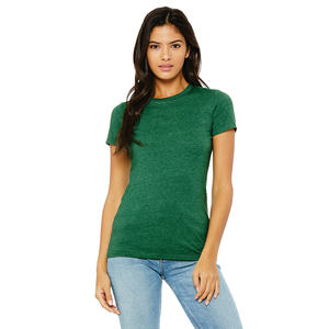 T-shirt sur mesure pour femmes en coton de haute qualité pour le confort de l'été et le style écologique avec décoration de boutons - Product Image 1