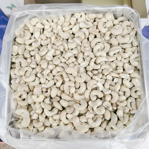 Premium Processing Cashew W180 W240 W320 Cashew <b>Nuts</b> Wholesale ISO, HACCP <b>Nuts</b> <b>Kernels</b> SANTIGO - Product Image 1