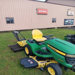 Prix Compétitif Nouveau Tracteur de Jardin / Tondeuse Autoportée Industrielle Agricole John Deere X330 25 CV 2 Temps En Stock Prêt à l'emploi - Product Image 2