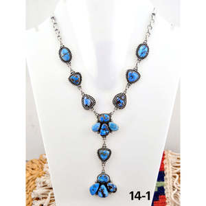 Collier artisanal en turquoise et argent sterling Golden Hills du sud-ouest pour les occasions spéciales - Product Image 1