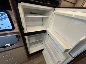 Winneb-a-g-o V-i-e-w 24D Usado del 2018 - Product Image 5