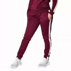 ชุดวอร์มผู้หญิงไซส์ใหญ่สำหรับฤดูหนาว แบบขายส่ง คุณภาพดี ผ้าคอตตอน 100% ชุดฮู้ดดี้และกางเกงจ็อกกิ้งเข้ารูป ชุดออกกำลังกาย - Product Image 6