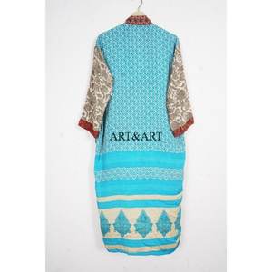 Handmade 100% Silk Elegant Kimono Robe for Women Bohemian Floral Pattern Casual Morning Shrug for Bridesmaids - Product Image 5