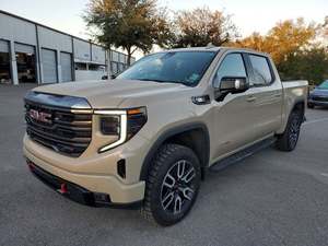 GMC Sierra 1500 SL-T Crew Cab Plus 2023 Usada en Excelentes Condiciones, Sin Accidentes, Volante a la Izquierda/Derecha - Product Image 4