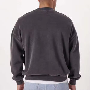 Sudadera corta de peso pesado Boxy Fit Crafted French Terry Fabric Sudadera de cuello redondo de gran tamaño personalizada Elegante lavado ácido - Product Image 4