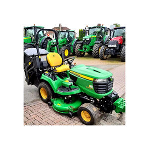 Tondeuse à gazon John Deer X950R tondeuse durable polyvalente adaptée à l'aménagement paysager résidentiel et à la tonte de parc - Product Image 4
