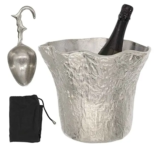 Raffreddatore e cucchiaio per vino curvo di design in alluminio fuso i più nuovi refrigeratori per vino fusi secchielli per vino con pinza per ghiaccio vasche per bevande