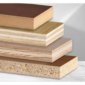 Contreplaqué filmé haute densité, surface durable, longue durée de vie et parfait pour les applications de construction - Product Image 1