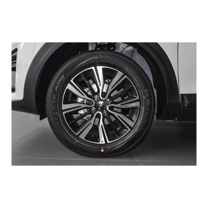 KX1 Diesel Automatic Leather R18 6-seats Compact SUV Left Steering 1-25000 Miles <b>Cars</b> <b>for</b> <b>Sale</b> 2022 - Product Image 5