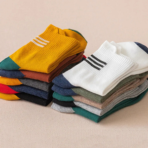 Wholesale Custom Design Youth Men's Medium <b>Tube</b> Boneless Cotton Knitted Crew Socks with Cuff Logo - Product Image 3