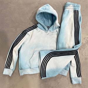 Ensembles de haute qualité pour hommes, logo personnalisé, sublimation, vêtements de sport légers, streetwear, survêtement fabriqué par Hanger Impex - Product Image 3