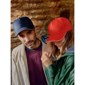 Sustainable Reflect-S <b>Hat</b> Accessories for Effective Merchandising - Product Image 2
