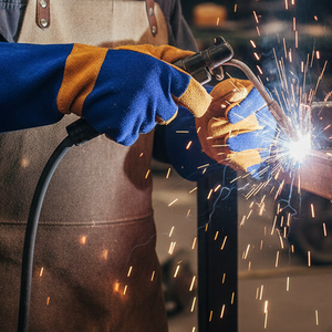 Guantes de Soldadura de Kevlar de Doble Capa de 40 cm al por Mayor, Resistentes a Altas Temperaturas, Textura Suave, Puño de Seguridad, Guantes de Trabajo Resistentes - Product Image 2