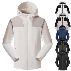 Manteau de pluie léger softshell avec logo personnalisé pour hommes, veste coupe-vent imperméable pour la randonnée hivernale, la pêche High Street - Product Image 1