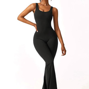 Combinaison OEM personnalisée taille haute XS pour femmes Onesie en polaire douce et confortable avec logo personnalisé pour le fitness à porter au quotidien - Product Image 1