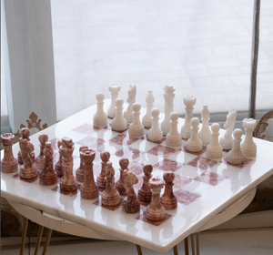 LWhite & Rose Marrable Chess Set | Édition limitée | Gravure personnalisée | Commande en gros - Product Image 2