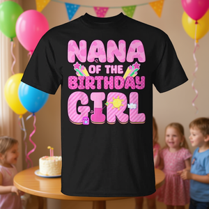 Maglietta Promozionale Personalizzabile per la Festa della Famiglia di Maiali 'Nonna della Complebella' - Product Image 3