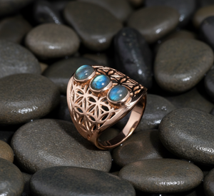 Bagues plaquées or rose en argent 925 avec lunette classique en labradorite - Product Image 6