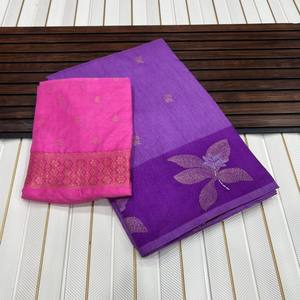 Sari en soie pure Dola lourde avec bordure en zari à effet satiné, entièrement orné de zari, tissage de butti, contraste avec le chemisier - Product Image 4