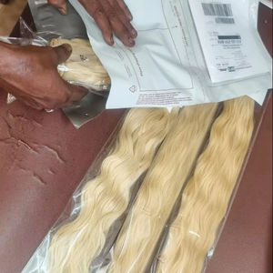 PAQUETES DE CABELLO RUBIO 613 ONDULADO NATURAL - Product Image 1